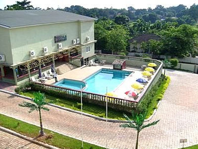 Yegoala Hotel Кумаси Екстериор снимка